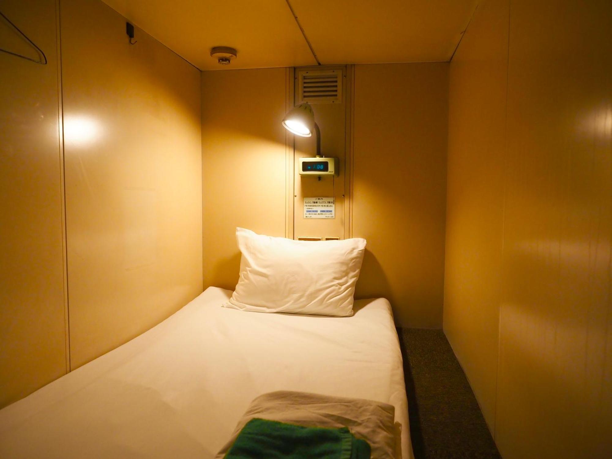 Capsule Hotel Block Room โตเกียว ภายนอก รูปภาพ