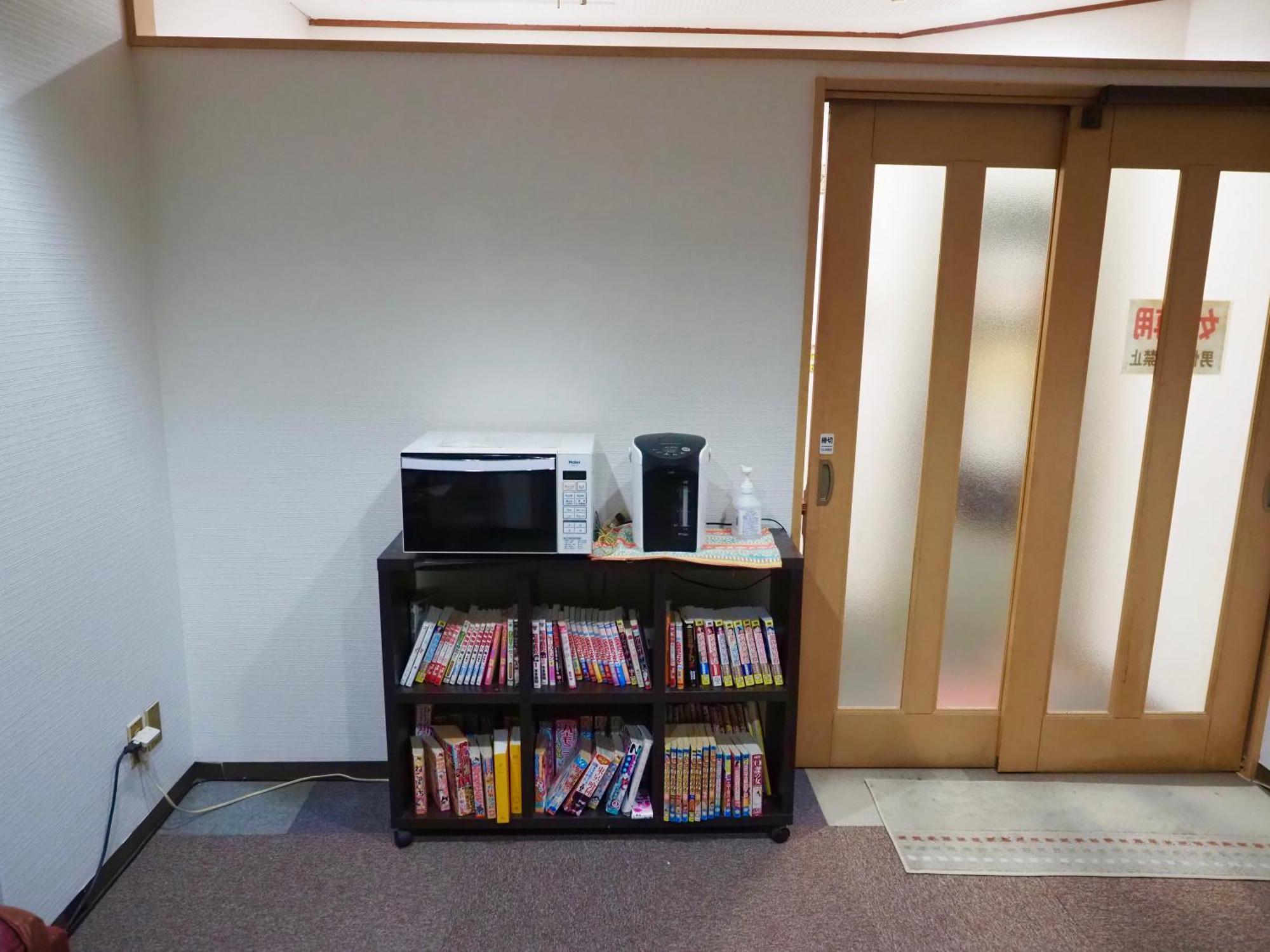 Capsule Hotel Block Room โตเกียว ภายนอก รูปภาพ