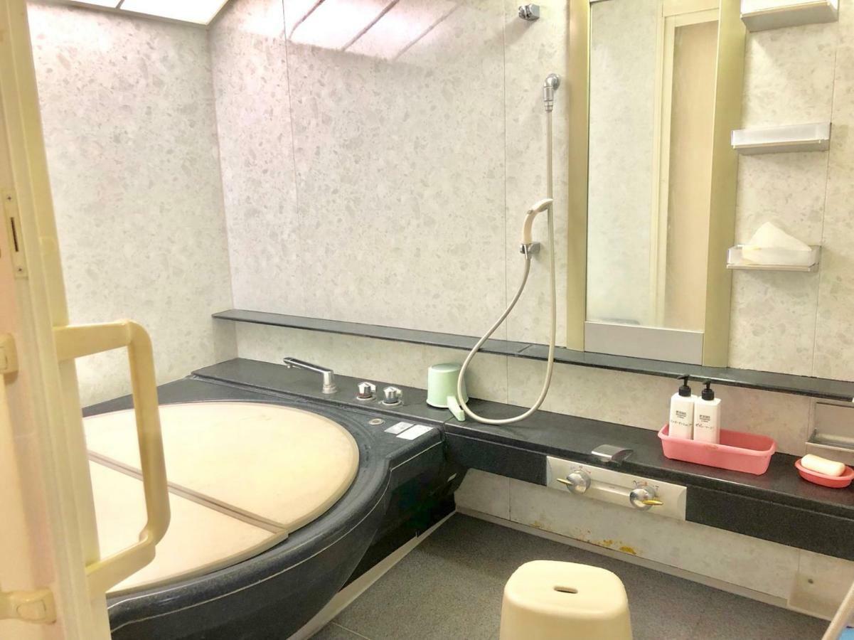 Capsule Hotel Block Room โตเกียว ภายนอก รูปภาพ